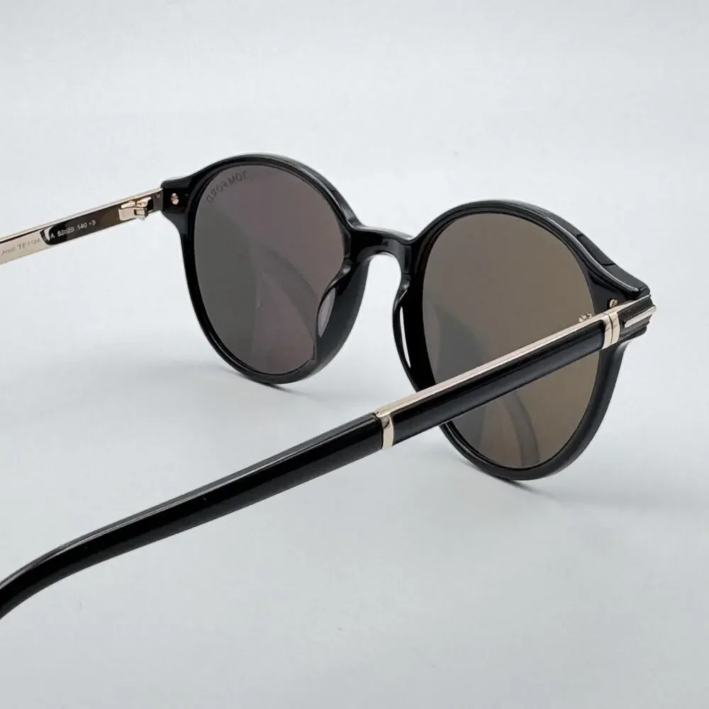 Tom Ford Sunglasses Araki TF1184 01A Black Round Frame Gray Lenses 52-20-140 New